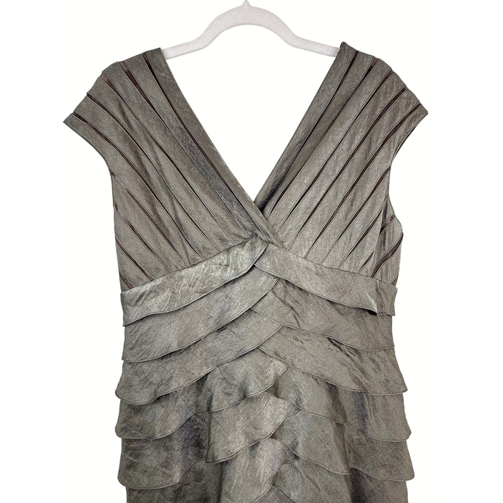 Adrianna Papell Gown Women 14 SAGE Tiered Ruffle V-Neck Formal MAXI Dress - Picture 3 of 12